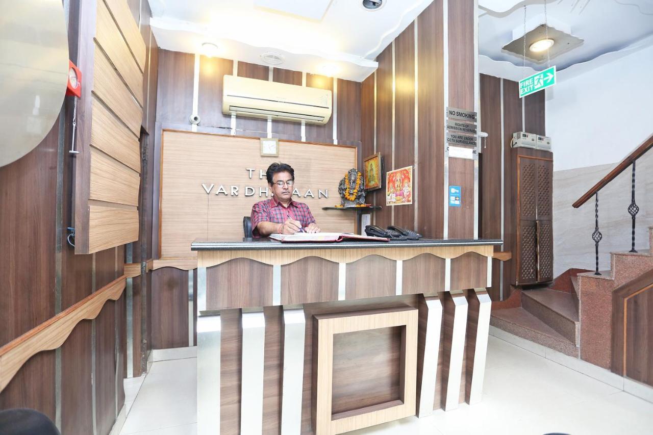 Oyo 8188 Vardhmaan Inn Delhi  Luaran gambar