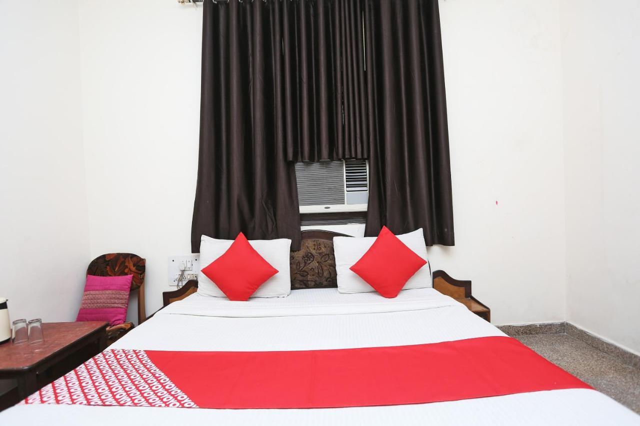 Oyo 8188 Vardhmaan Inn Delhi  Luaran gambar